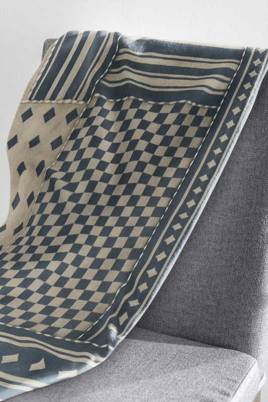 Cozy Patterns Throw Blanket - Chic Decorative Blanket for Home, Gift for All Occasions, Modern Living Room Accent, Comfort & Style
