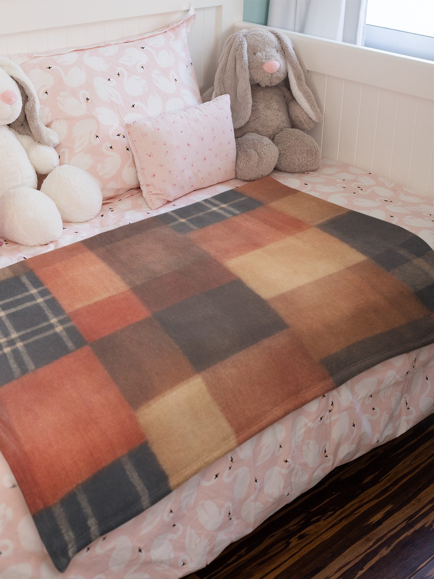 Cozy Plaid Throw Blanket | Warm Throw for Cuddling, Home Decor, Gift for Her, Fall/Winter Essential, Picnic Blanket