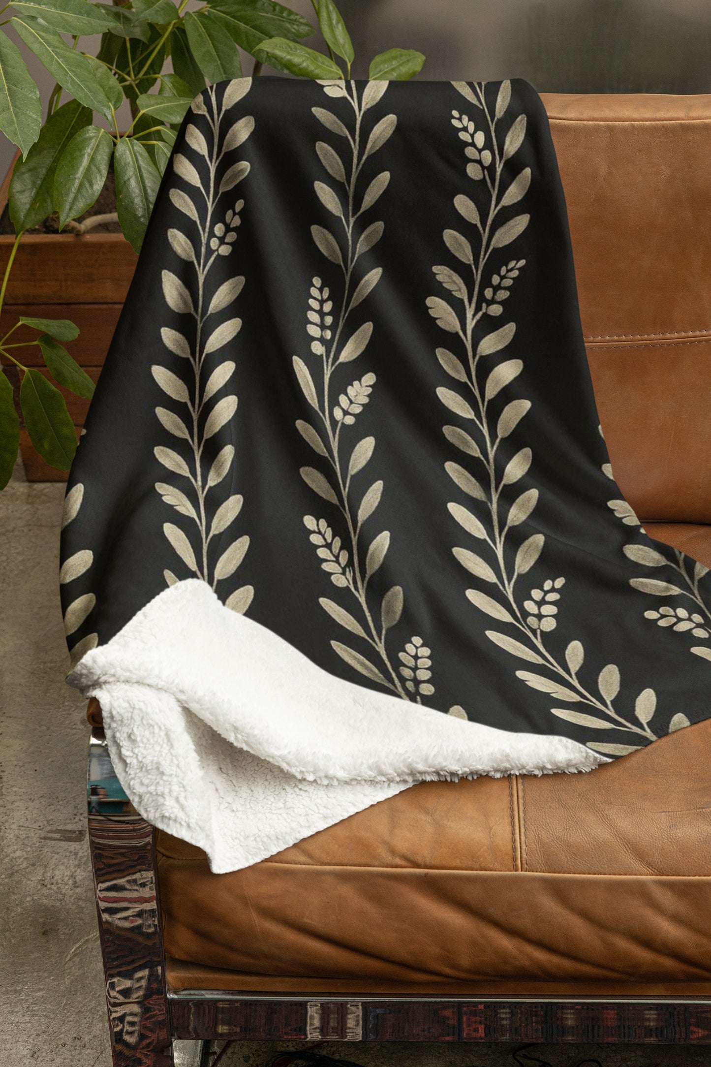 Botanical Pattern Throw Blanket, Cozy Home Decor, Gift for Her, Winter Warmth, Boho Chic, Plant Lover's Gift