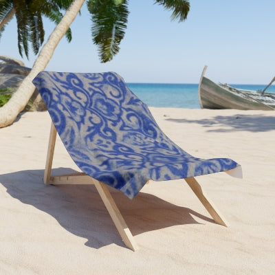 Elegant Blue Pattern Beach Towel, Stylish Pool Accessory, Perfect for Summer, Vacation, Beach Day, Gift for Beach Lovers