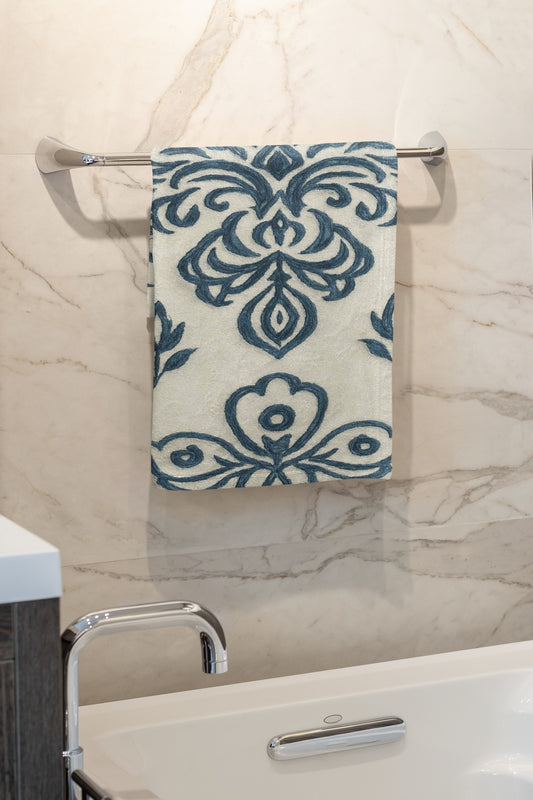 Elegant Decorative Face Towel, Spa Gift, Bathroom Decor, Guests Towel, Wedding Gift, Vintage Pattern