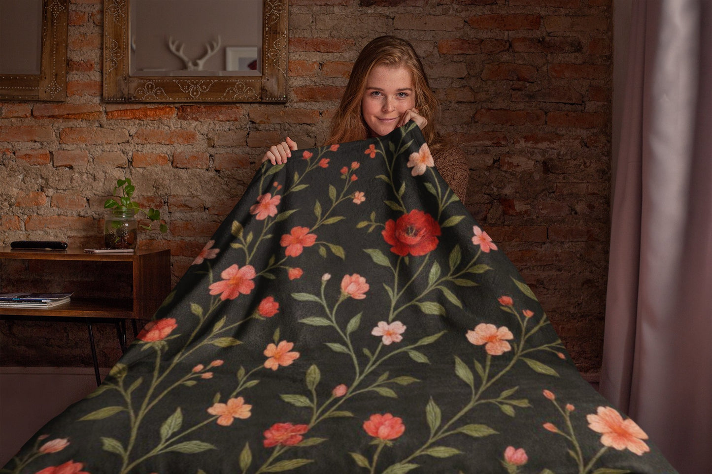 Floral Throw Blanket – Cozy Home Decor, Gift for Mother's Day, Warm Blanket for Couch, Blanket for Outdoor Picnics
